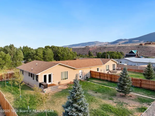 $425,000 | 102 Taylor Creek Road, Dubois, WY 82513