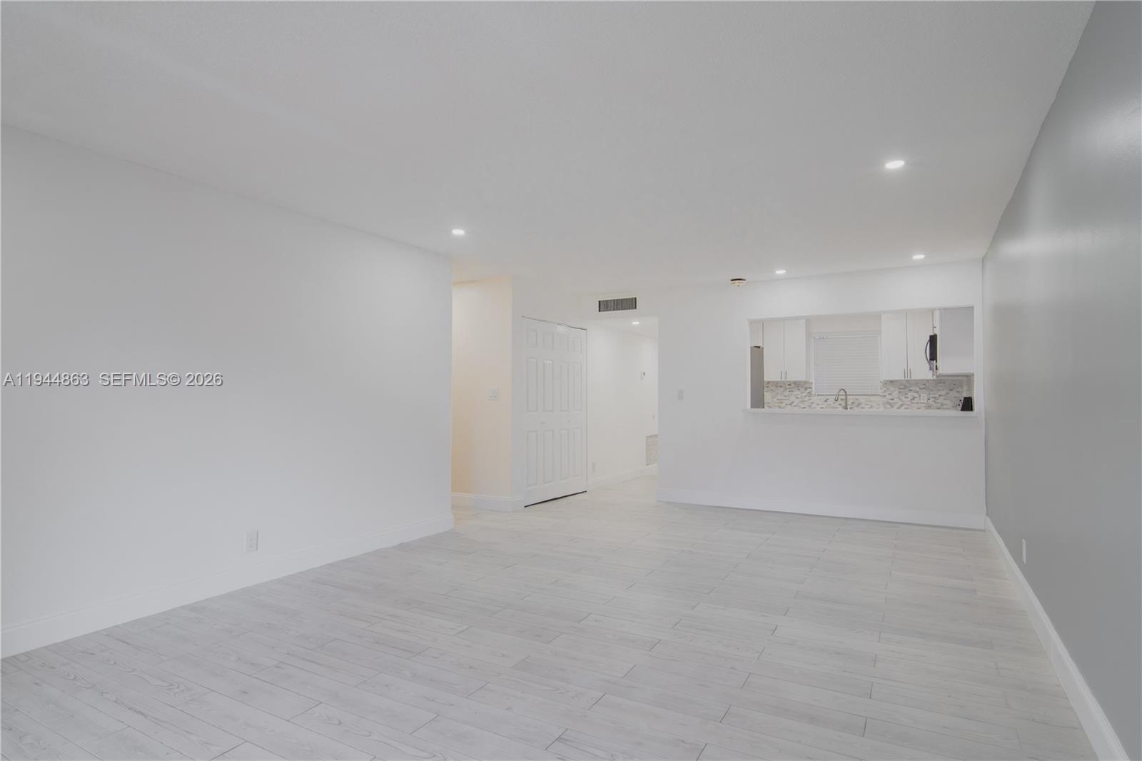 2830 Riverside Drive, Unit 2013 Coral Springs, FL 33065 - Photo 5 of 14 a view of an empty room