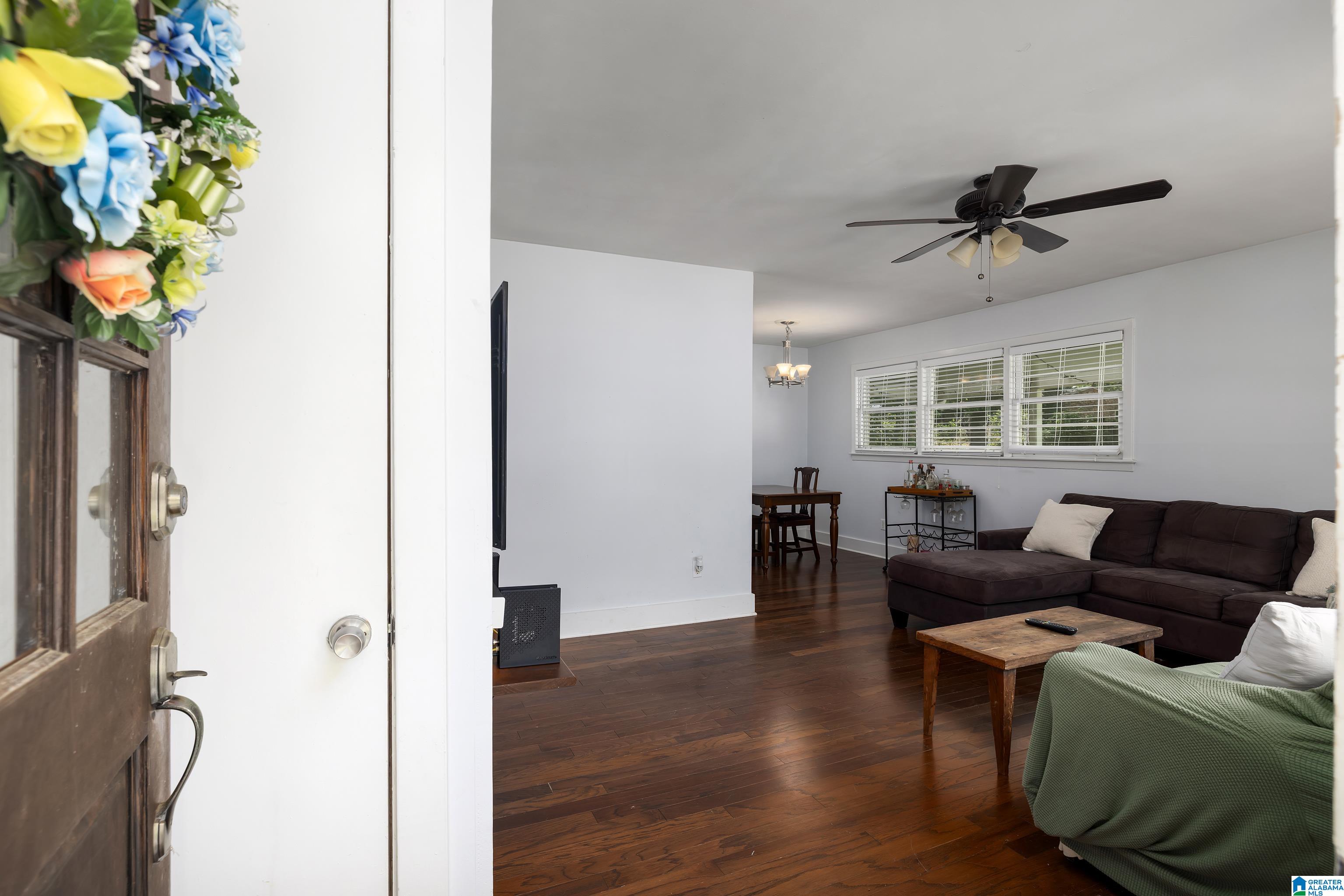 132 Stoneview Road Birmingham, AL 35210 - Photo 5 of 34 Gallery Image 5