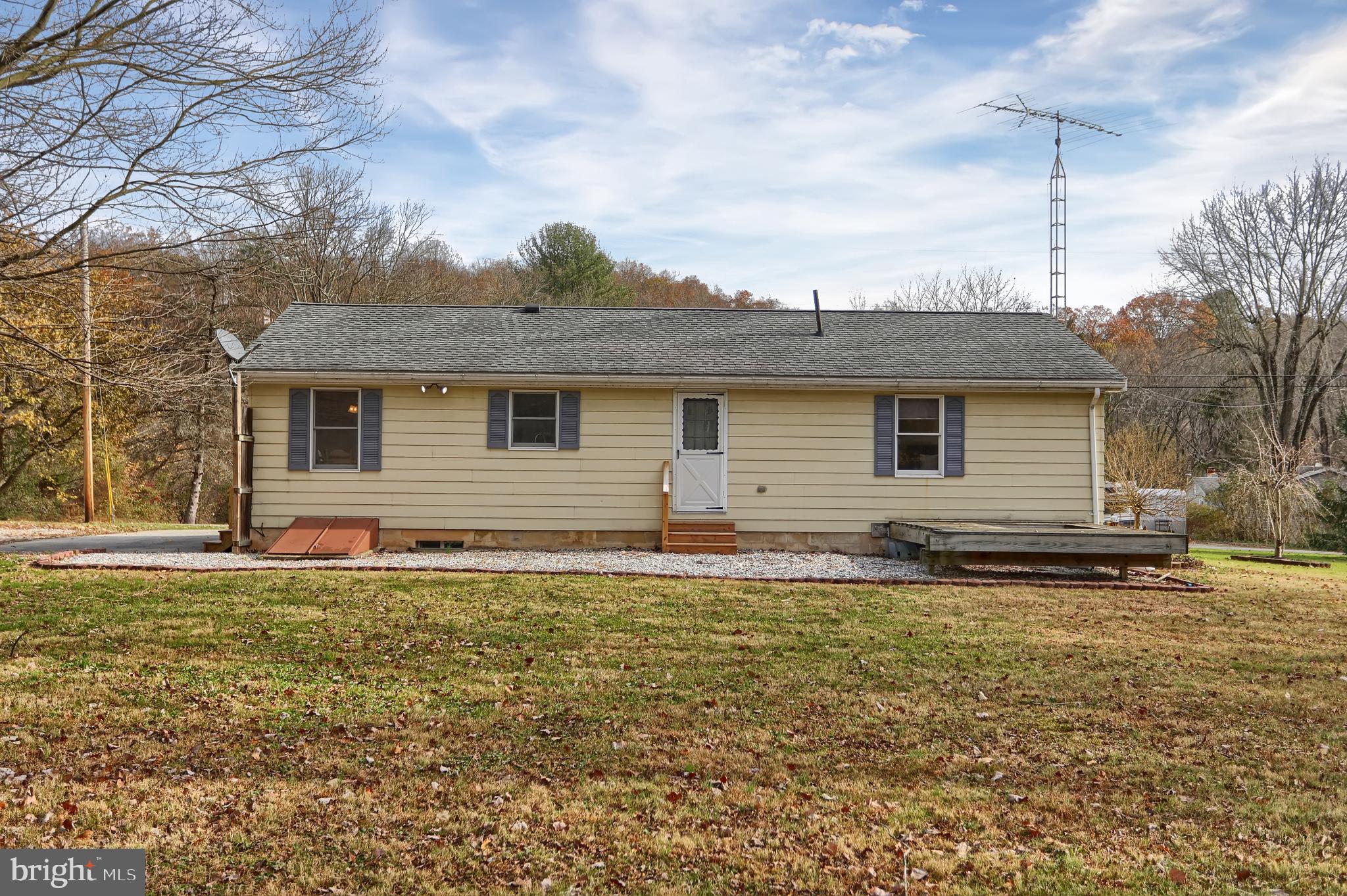 223 Pickett Road Dover, PA 17315 - Photo 38 of 50 Gallery Image 38