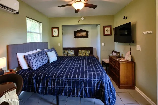 $1,600 | 399 Texas Lane, Kingston, TN 37763