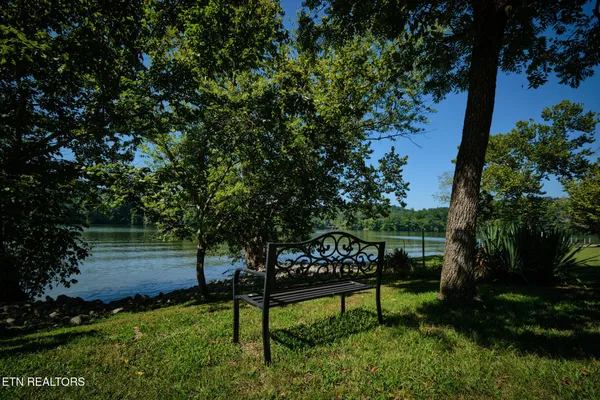 $1,600 | 399 Texas Lane, Kingston, TN 37763