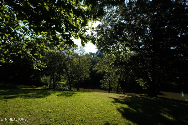 $1,600 | 399 Texas Lane, Kingston, TN 37763