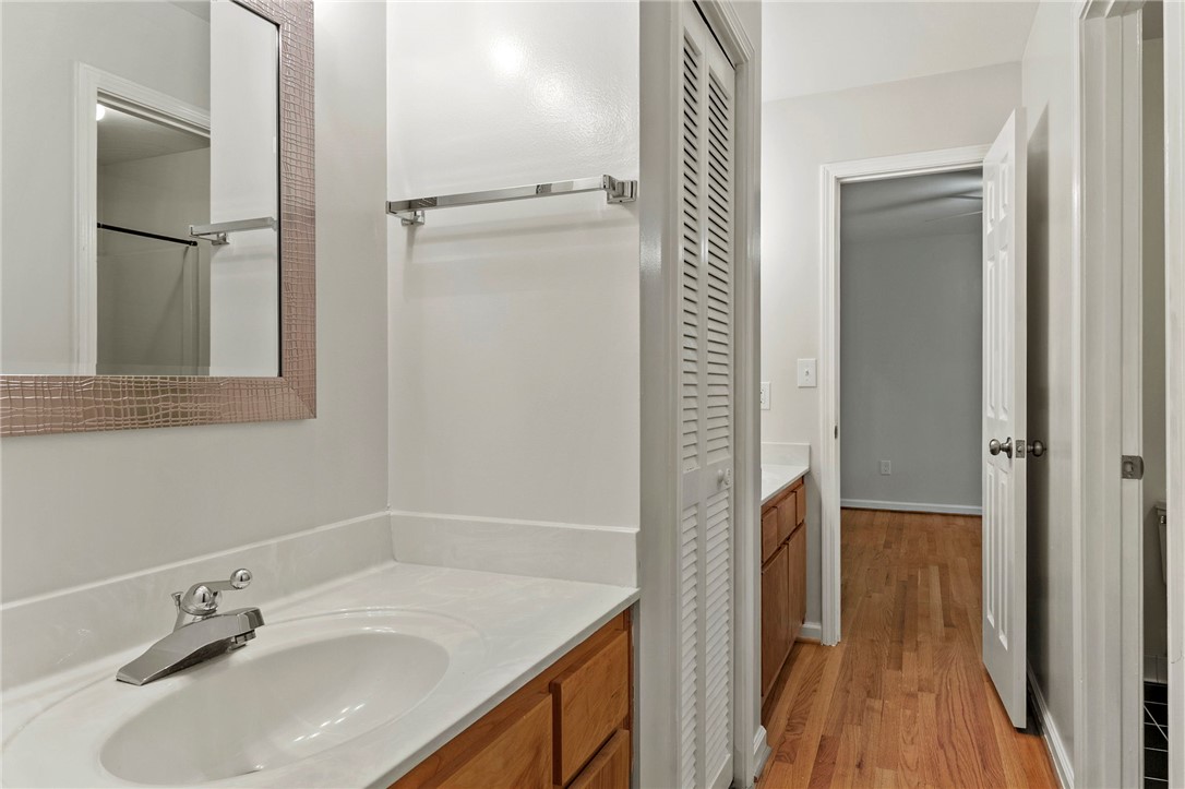 225 Arrowhead Trail Easley, SC 29642 - Photo 18 of 33 Bright and functional, this bathroom offers a clean aesthetic and practical layout.