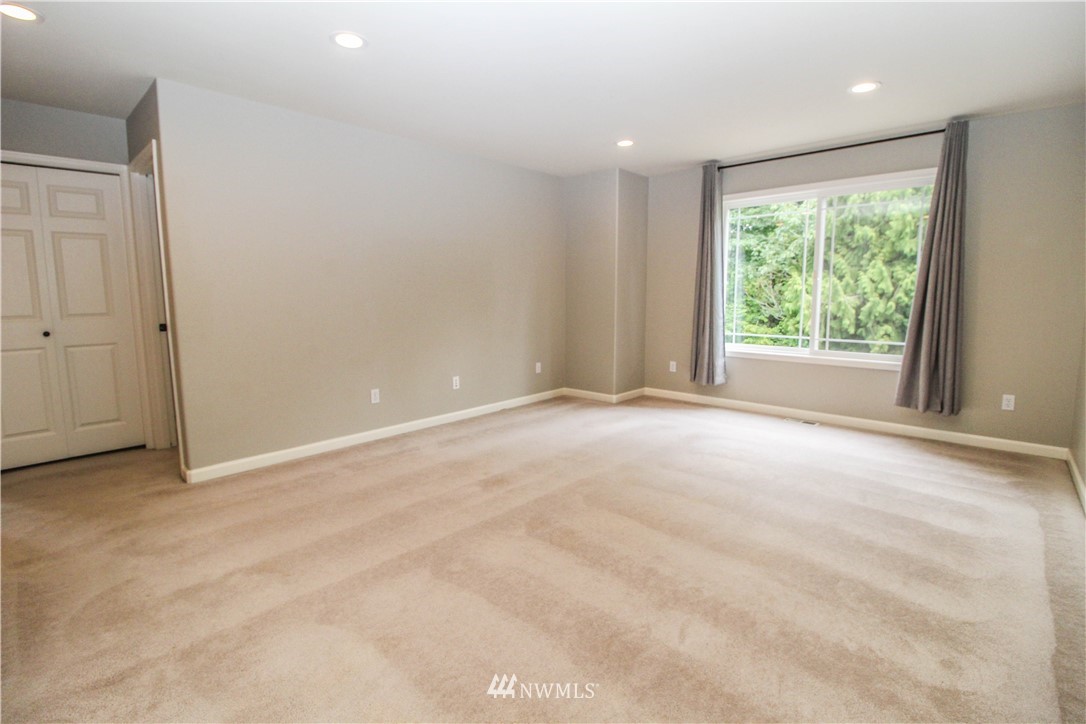 23332 13th Avenue Southeast Bothell, WA 98021 - Photo 27 of 29