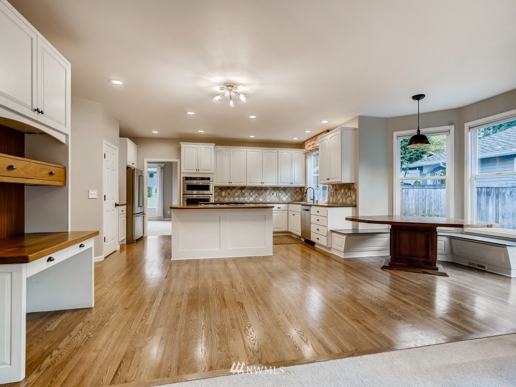 23332 13th Avenue Southeast Bothell, WA 98021 - Photo 8 of 29