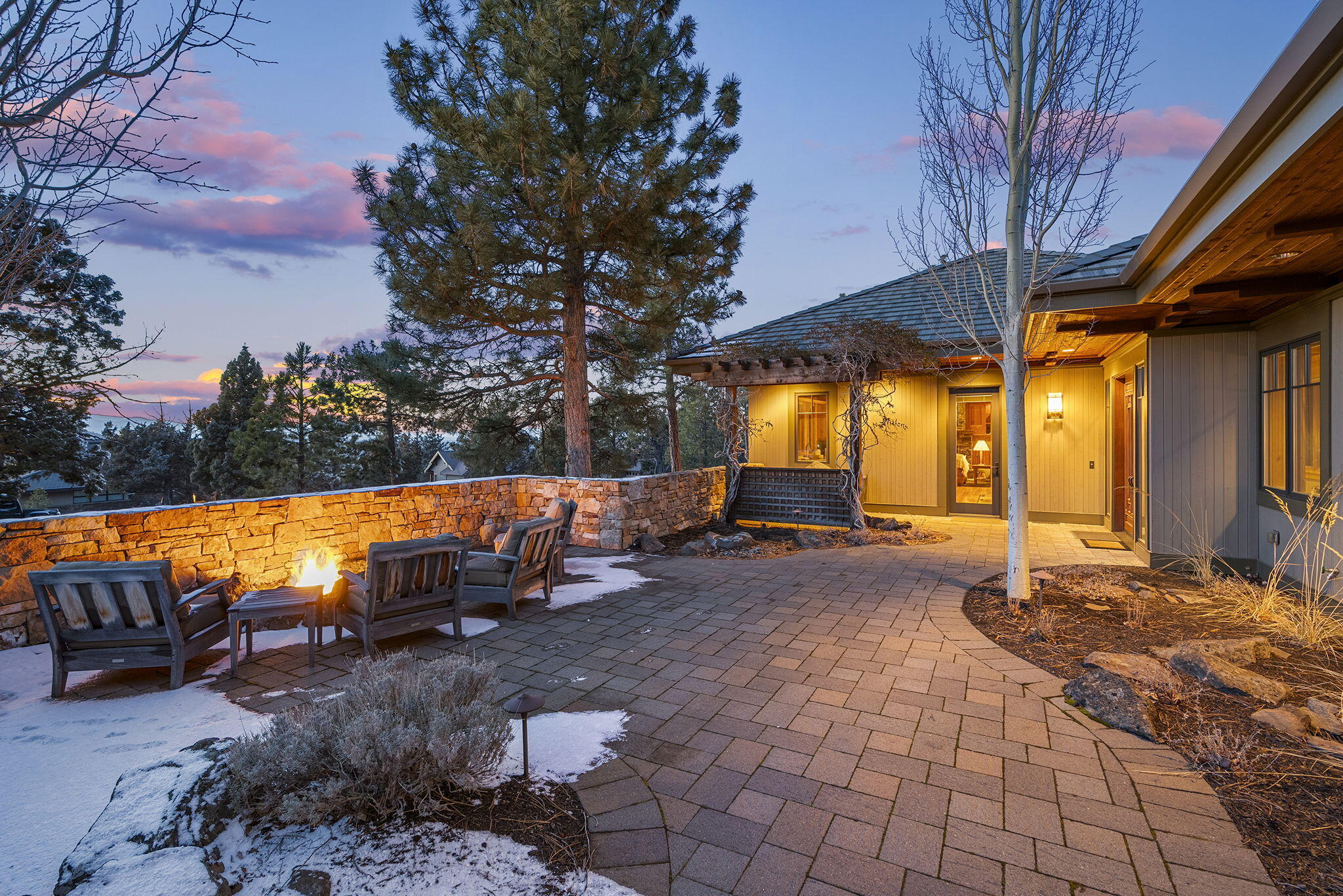 1838 Northwest Wild Rye Circle Bend, OR 97703 - Photo 3 of 50 3. Front Courtyard