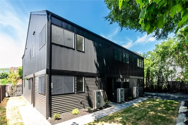 $659,900 | 12 Daggett Court, Unit 2, Providence, RI 02906