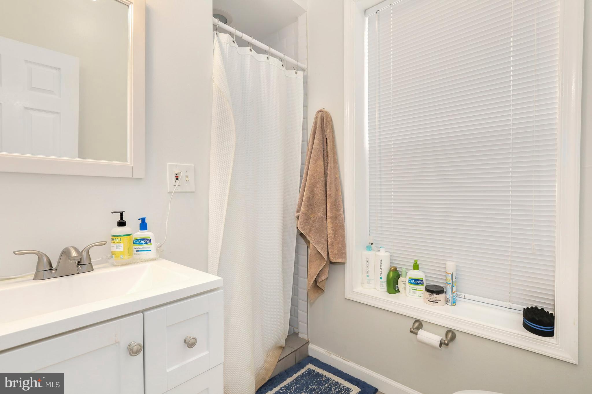 137 P Street Northwest Washington, DC 20001 - Photo 11 of 42