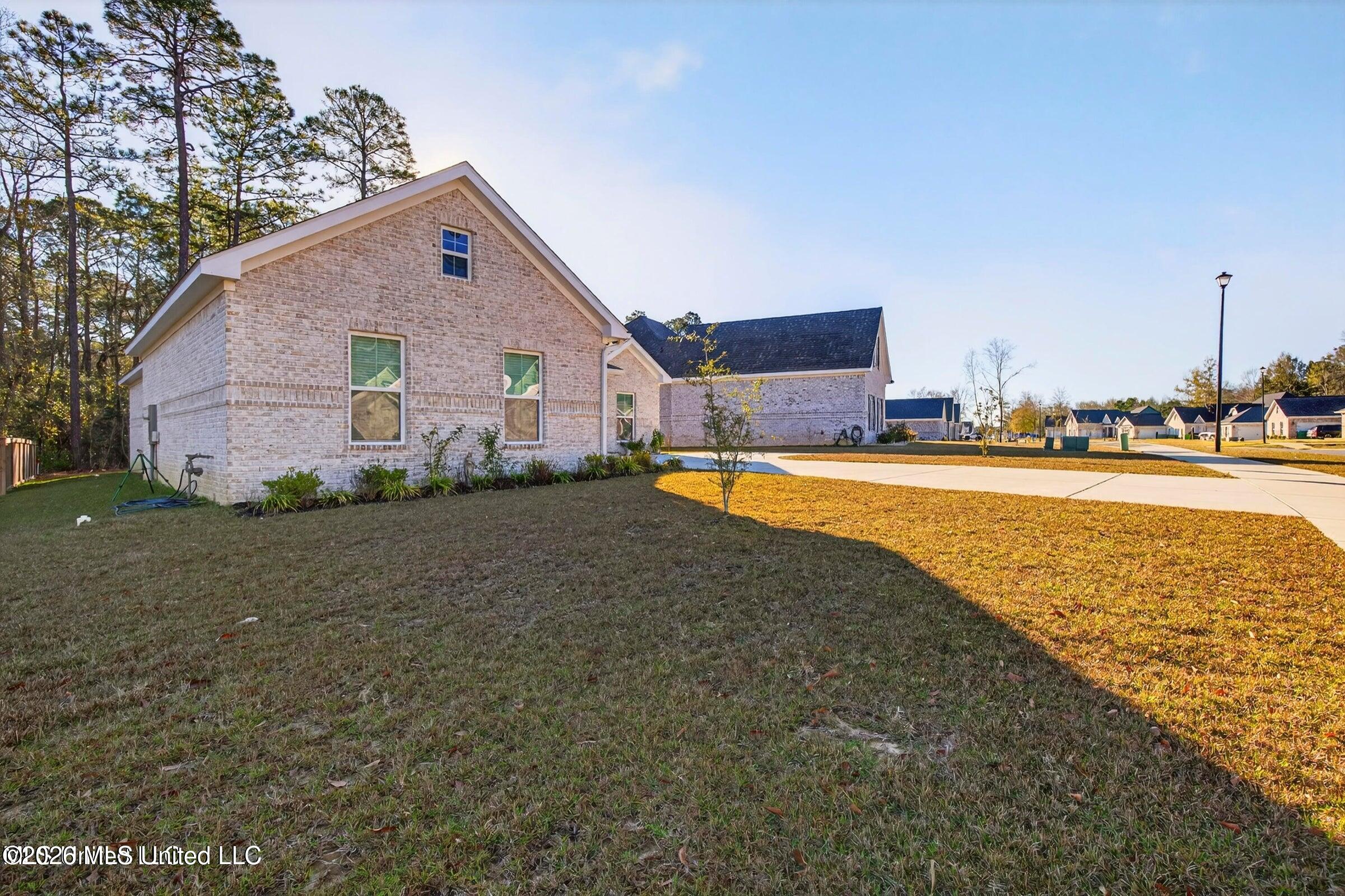 11106 Alphabet Road Gulfport, MS 39503 - Photo 3 of 43 alaphbet 3