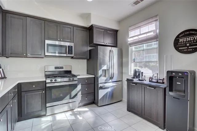 $592,000 | 1913 Celebration Avenue, Santa Maria, CA 93454