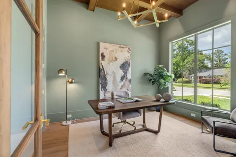 $1,810,000 | 1543 Hewitt Drive, Houston, TX 77018