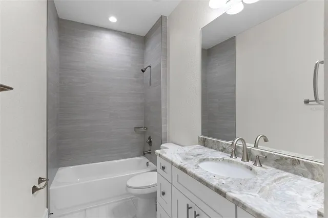 $405,000 | 701 East Dr Martin Luther King Jr Boulevard, Plant City, FL 33563