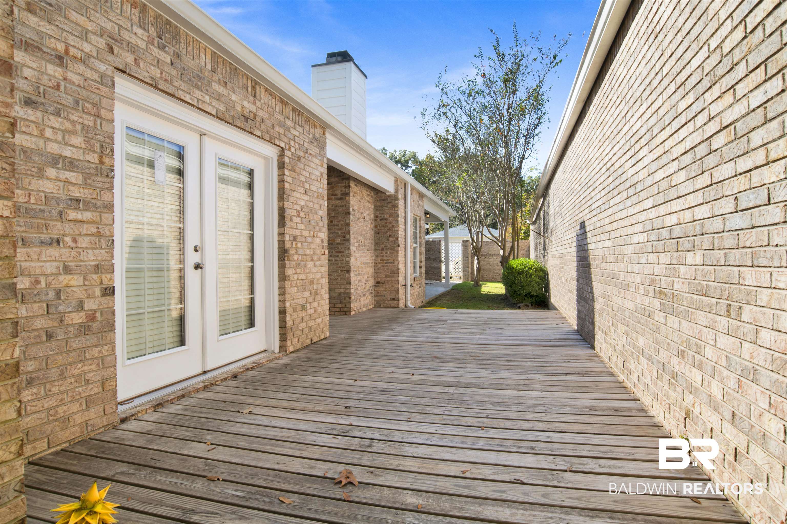 125 Woodruff Court Mobile, AL 36608 - Photo 24 of 27 View of wooden deck