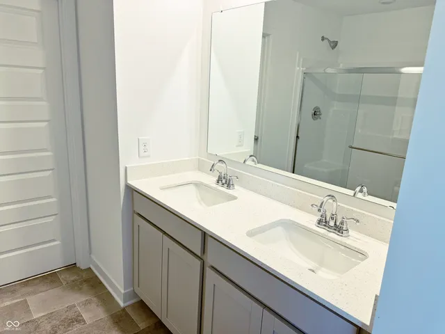 $2,500 | 769 Felix Drive, Danville, IN 46122