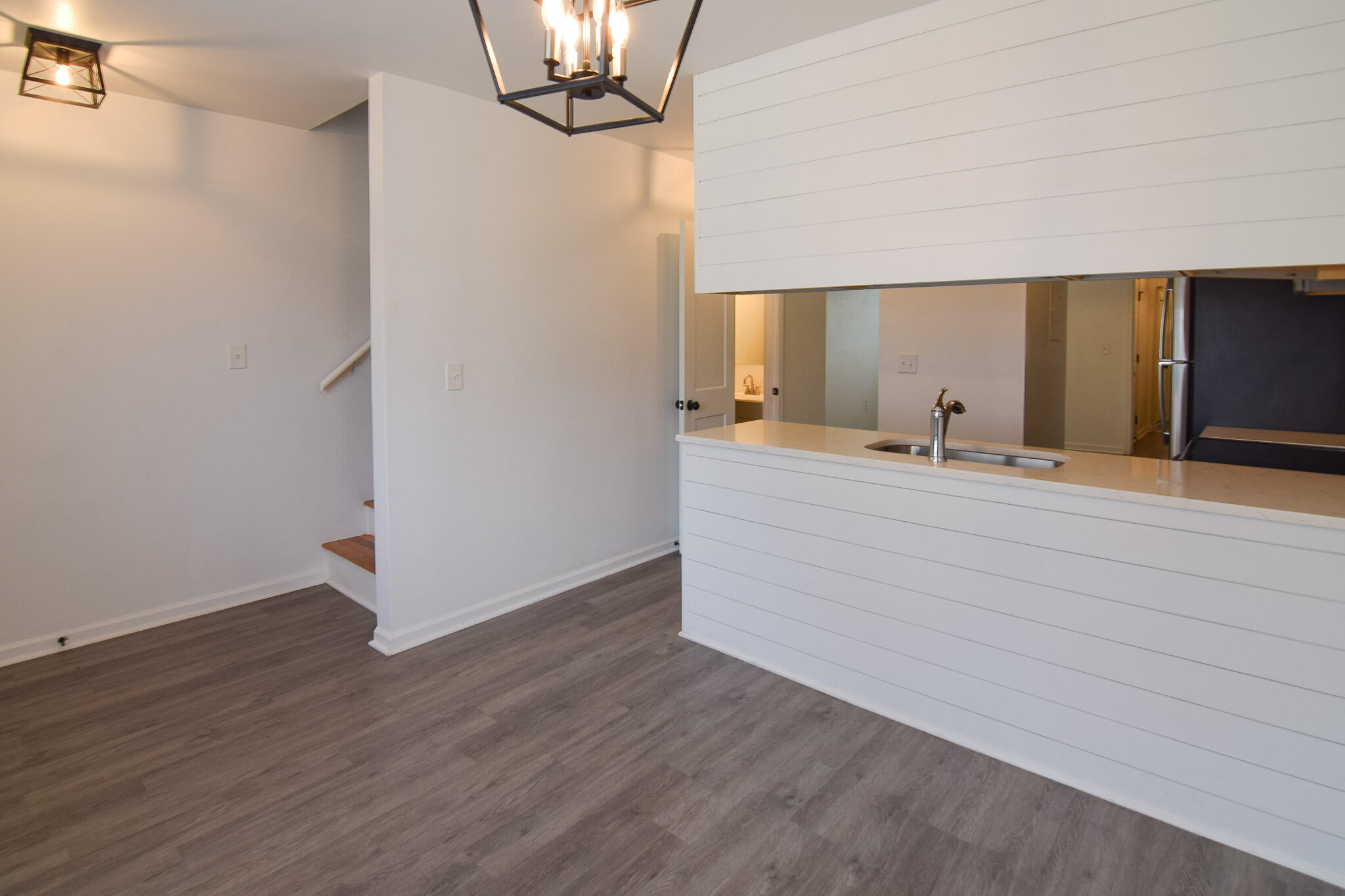 7733 Oldridge Road, Unit A North Charleston, SC 29418 - Photo 4 of 11 7733 A Oldridge-12