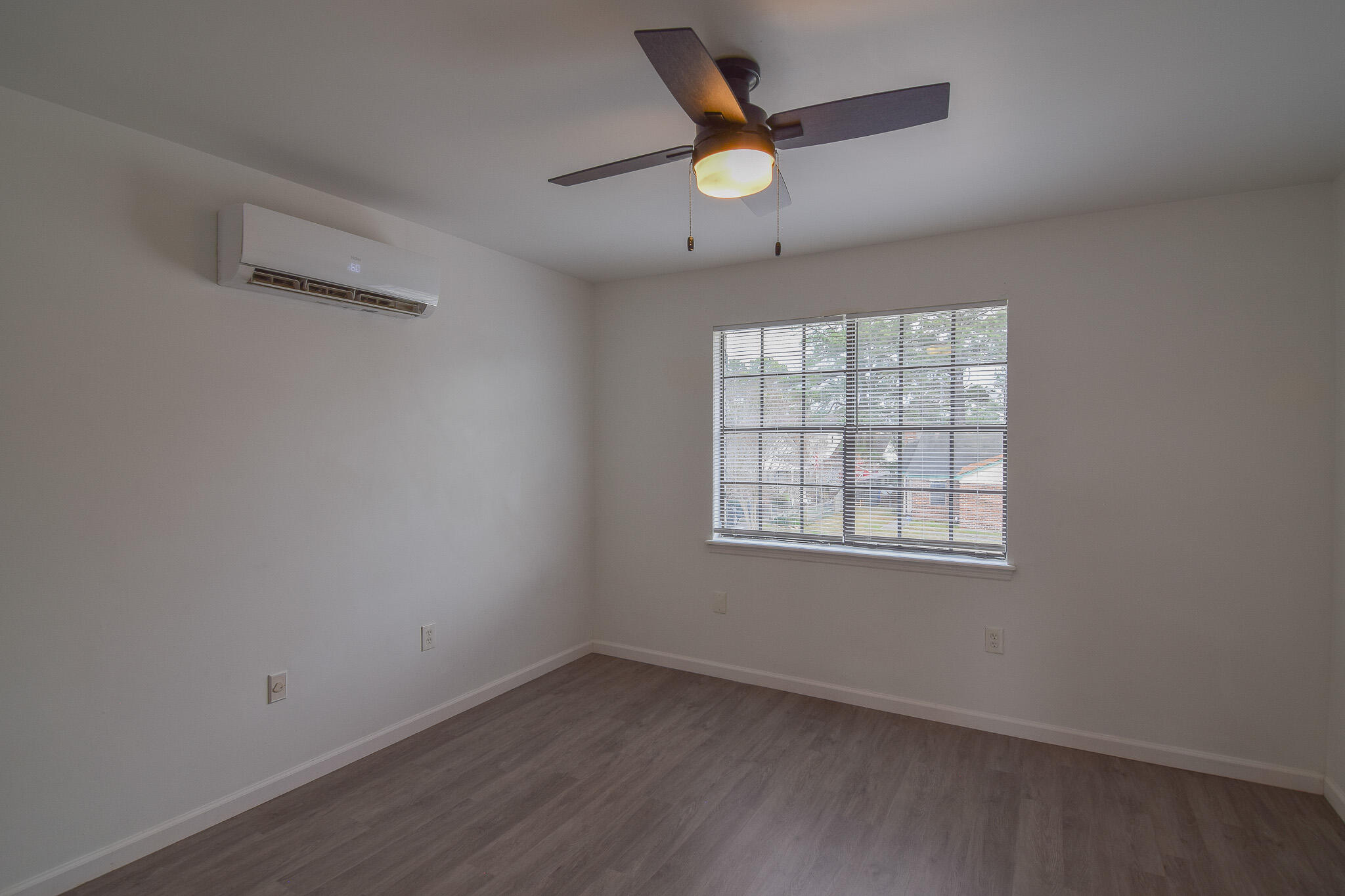 7733 Oldridge Road, Unit A North Charleston, SC 29418 - Photo 7 of 11 7733 A Oldridge-03