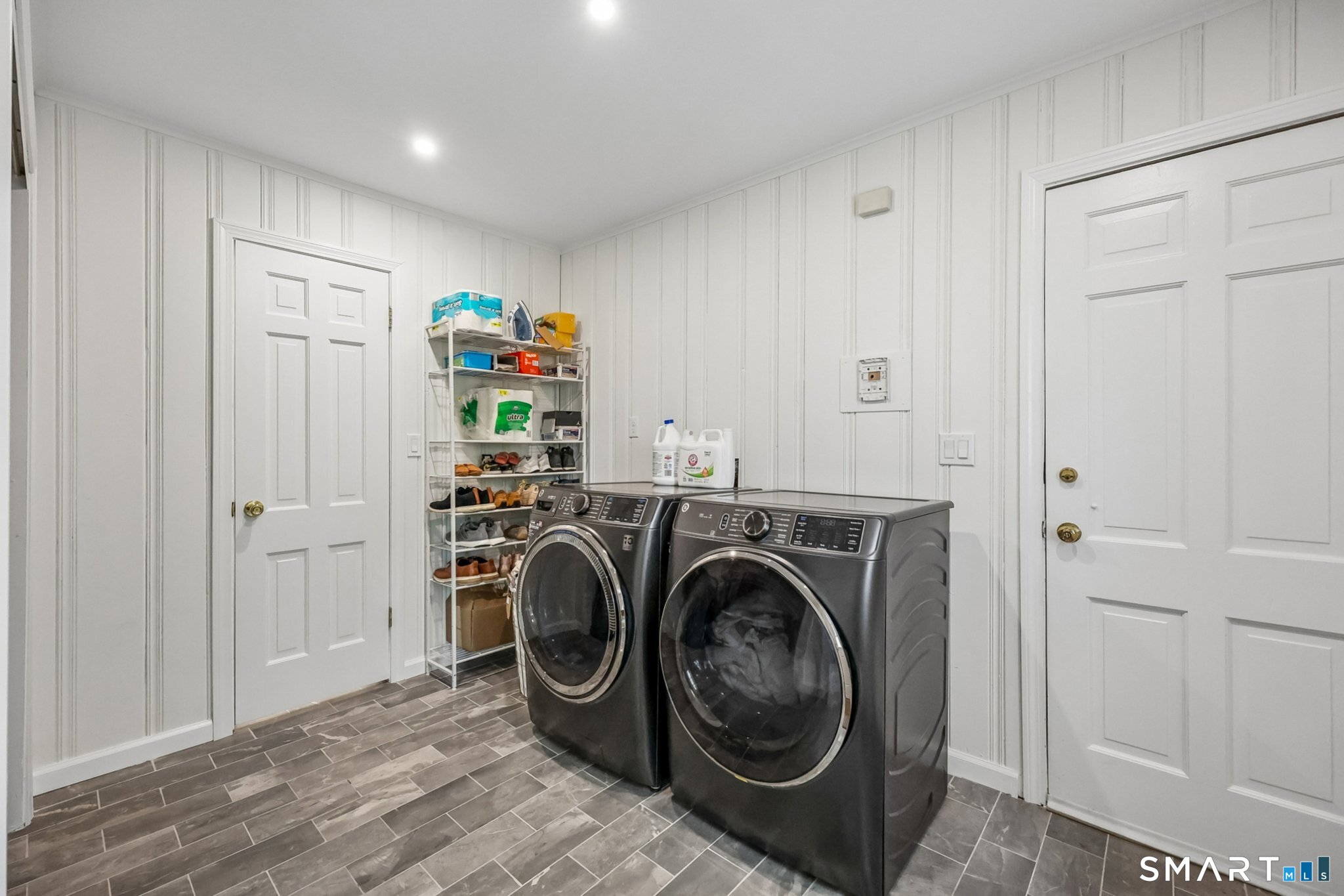 206 Peddlers Road Guilford, CT 06437 - Photo 14 of 29