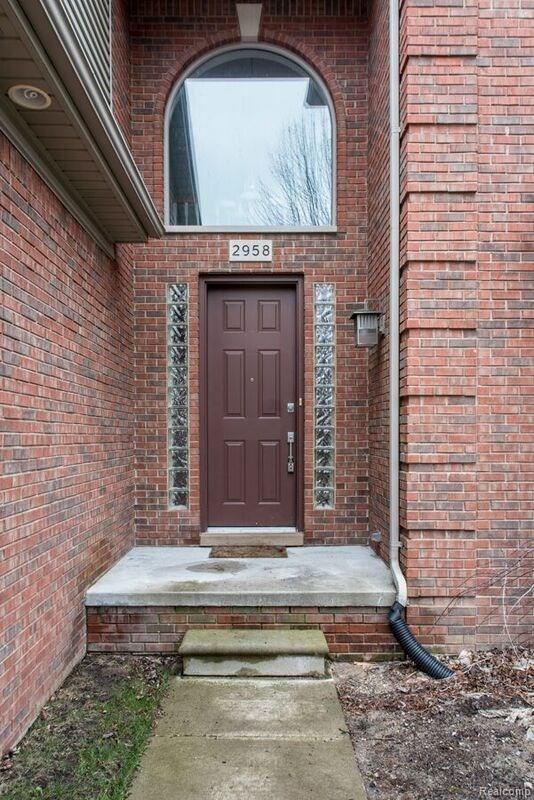 2958 Ranieri Drive Troy, MI 48085 - Photo 6 of 29 r6.jpg