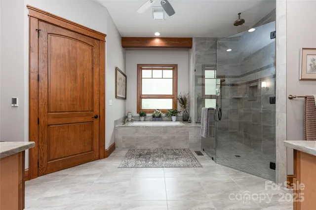 a view of a interior of the house