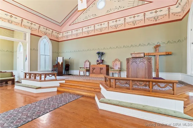 $215,000 | 14266 Mulberry Street, Deputy, IN 47230