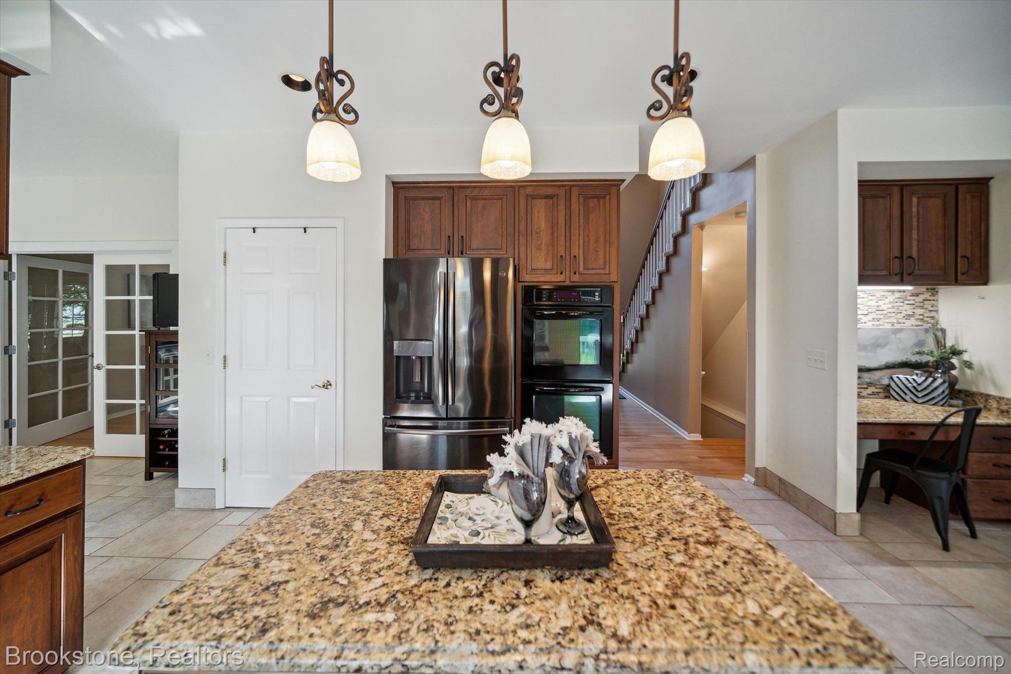 3944 Fieldview Road Lake Orion, MI 48360 - Photo 21 of 58 Gallery Image 21