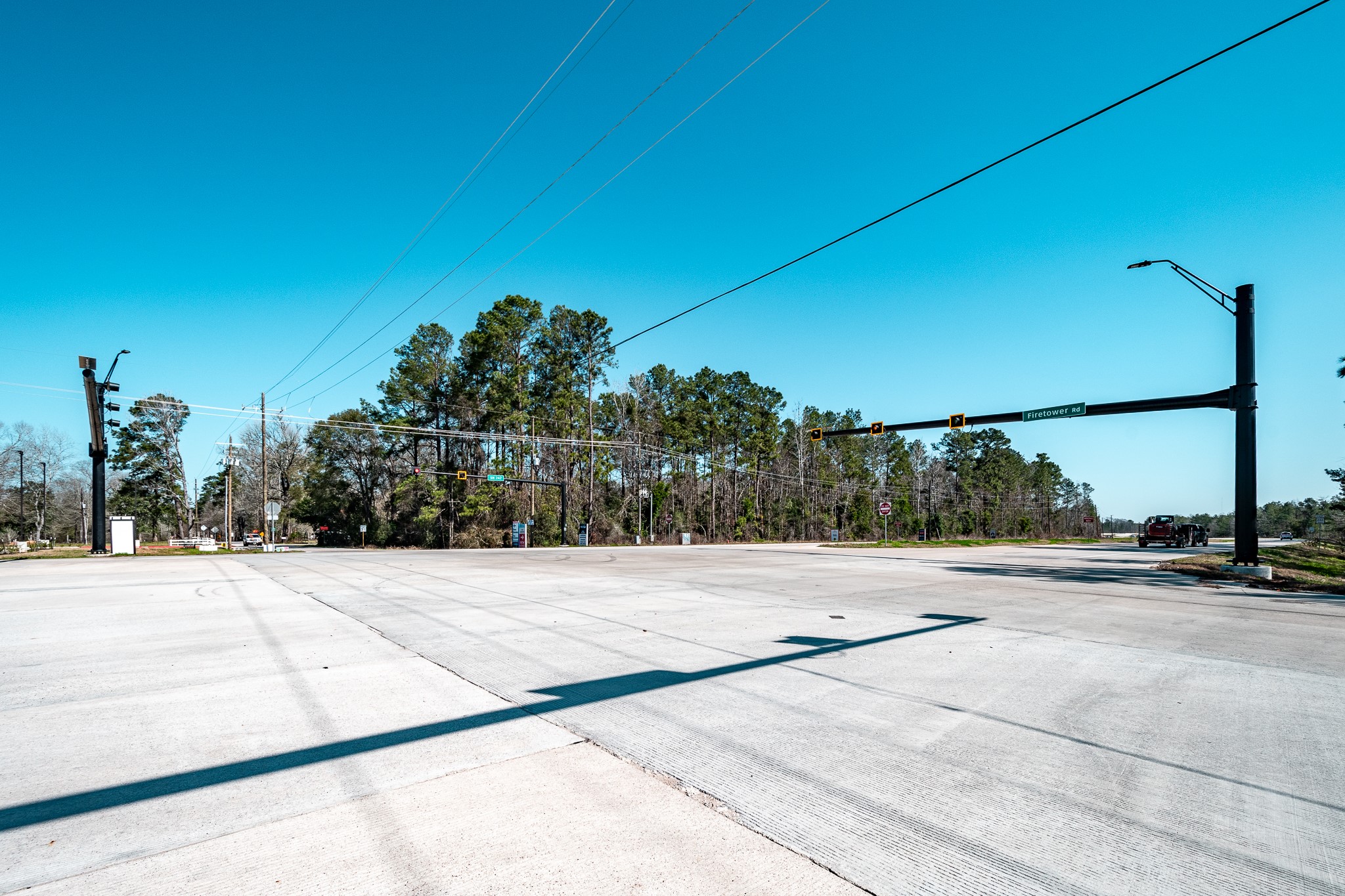 20201 Highway 242 Conroe, TX 77306 - Photo 7 of 10 a view of a road