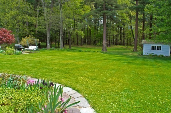 28 Merrow Road Lynnfield, MA 01940 - Photo 20 of 26 Gallery Image 20