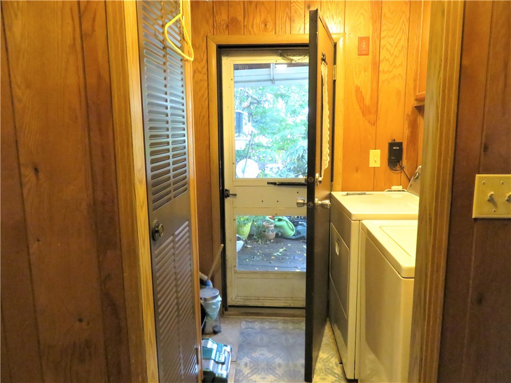 36 Rexmere Road Burrillville, RI 02839 - Photo 16 of 38