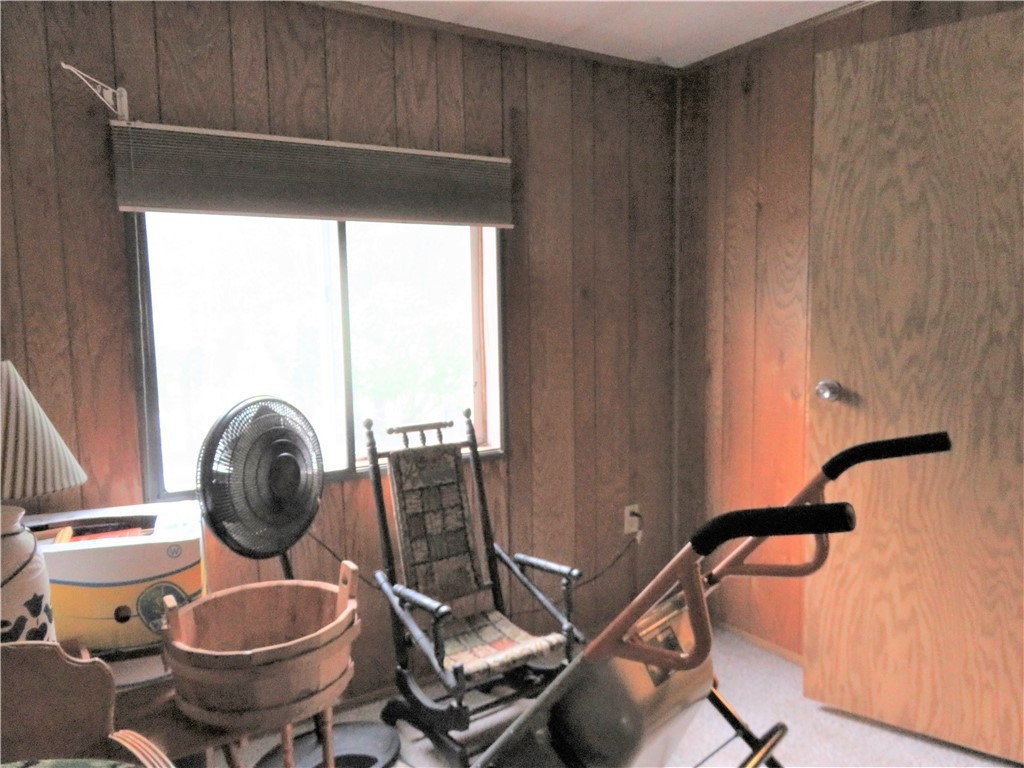 36 Rexmere Road Burrillville, RI 02839 - Photo 20 of 38