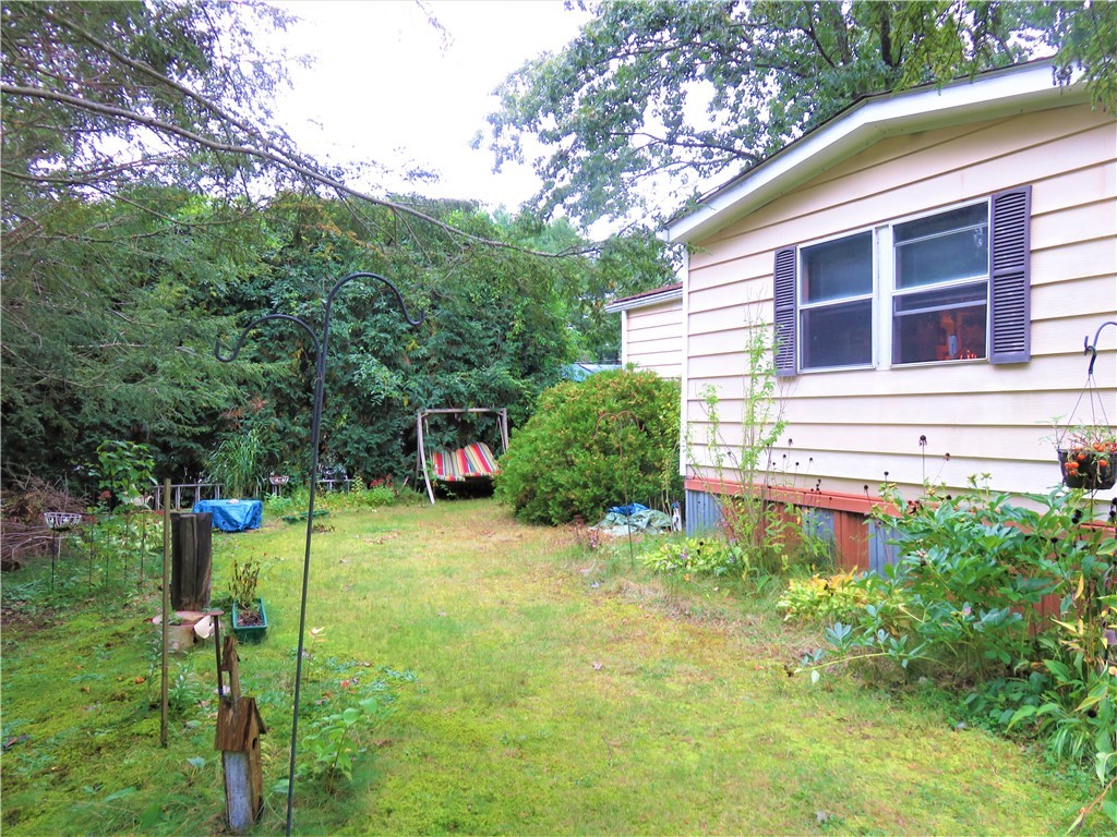 36 Rexmere Road Burrillville, RI 02839 - Photo 25 of 38