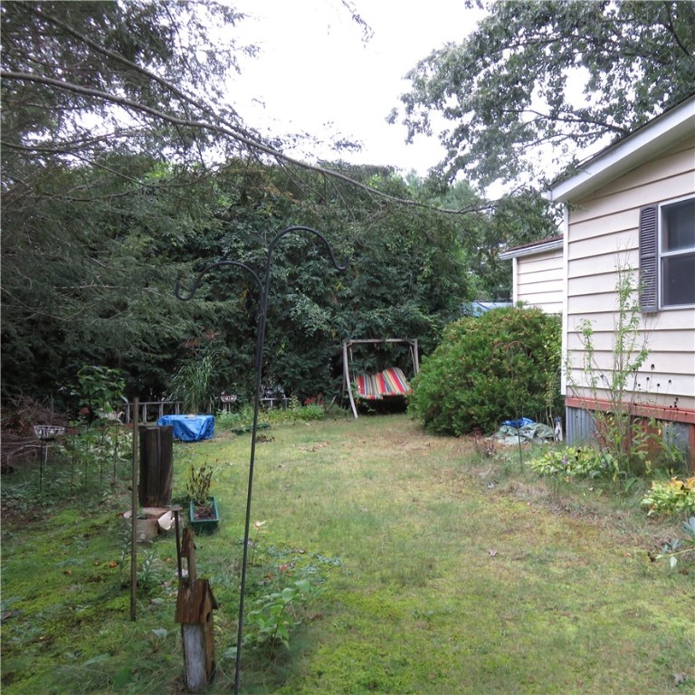 36 Rexmere Road Burrillville, RI 02839 - Photo 26 of 38