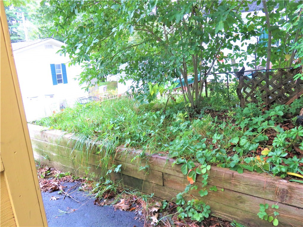 36 Rexmere Road Burrillville, RI 02839 - Photo 34 of 38