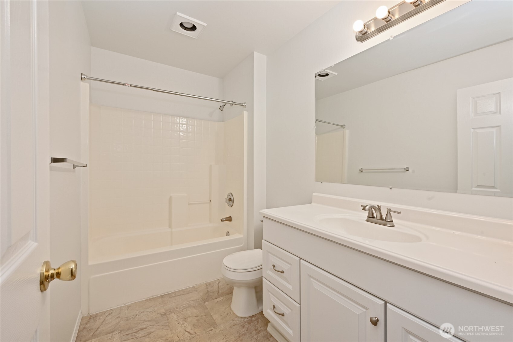 6411 Broadway Everett, WA 98203 - Photo 27 of 34