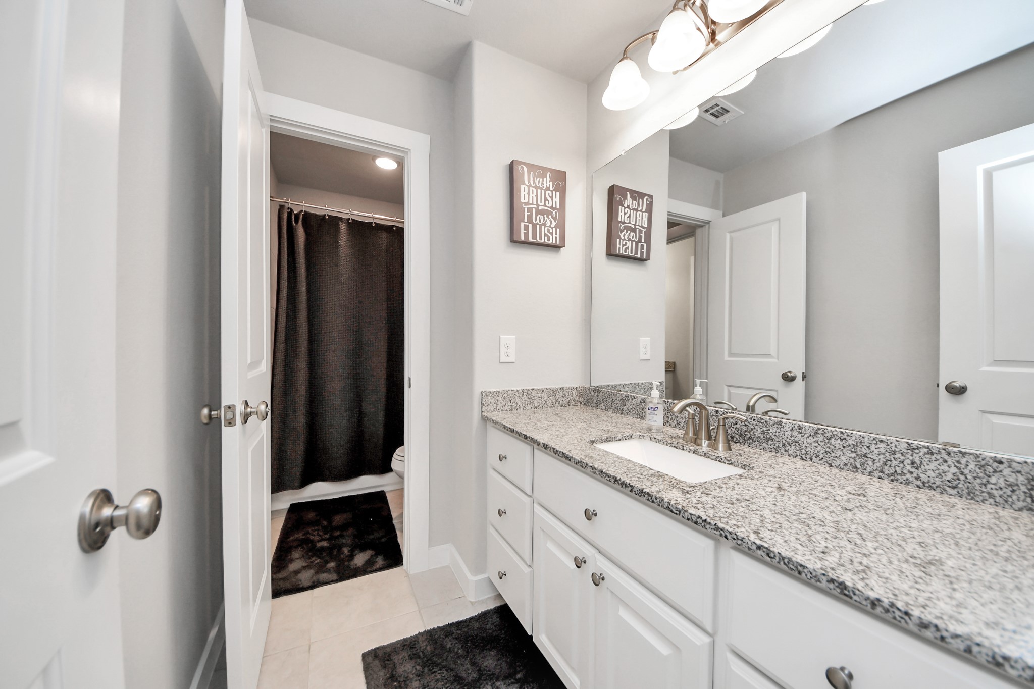 10127 Blythe Street Rosharon, TX 77583 - Photo 33 of 44