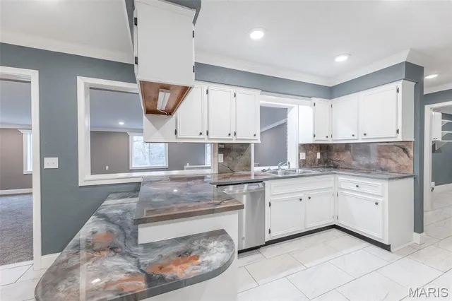 $259,900 | 2007 Schweitzer Drive, Poplar Bluff, MO 63901