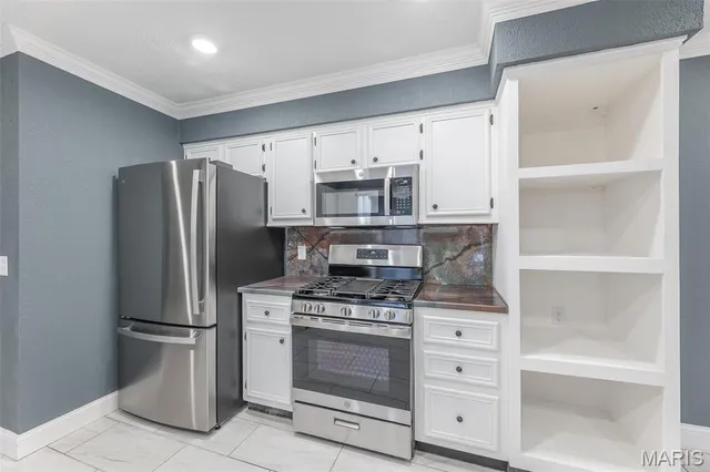 $259,900 | 2007 Schweitzer Drive, Poplar Bluff, MO 63901