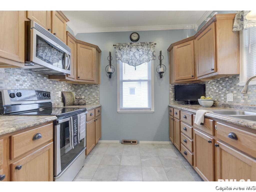1441 North 3rd Street Springfield, IL 62702 - Photo 14 of 27