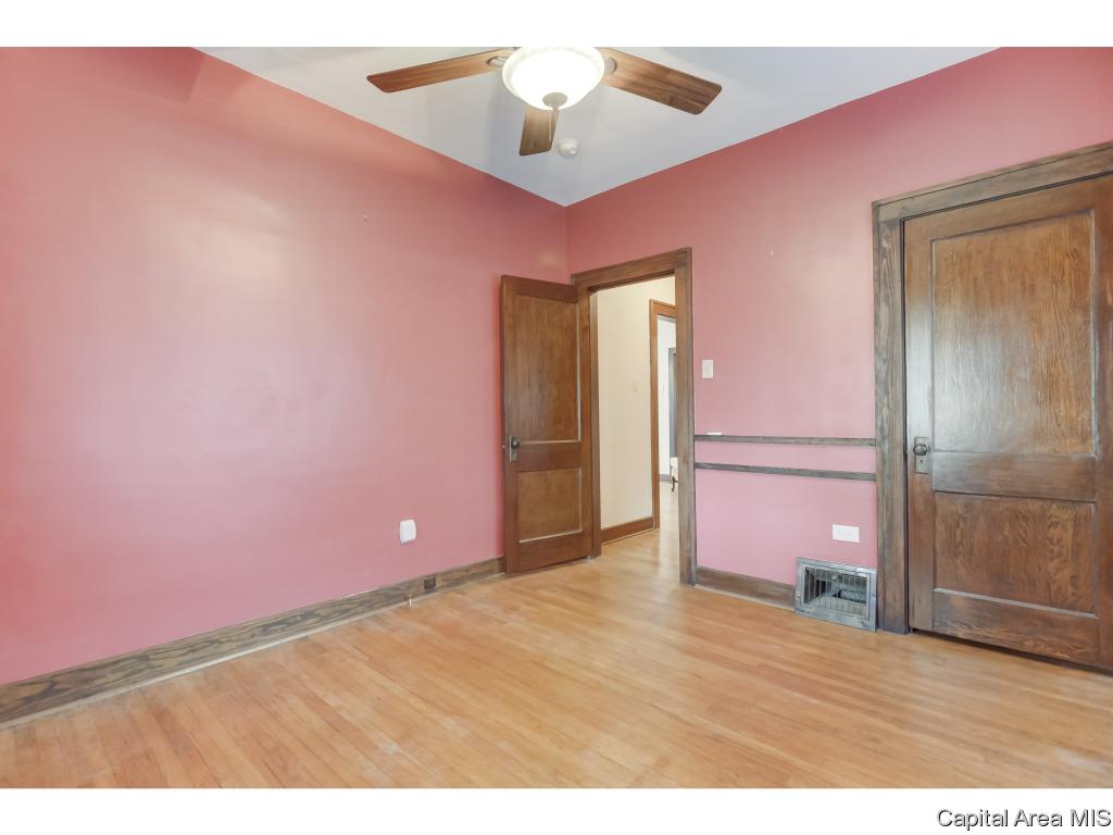 1441 North 3rd Street Springfield, IL 62702 - Photo 20 of 27