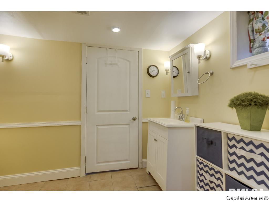 1441 North 3rd Street Springfield, IL 62702 - Photo 22 of 27