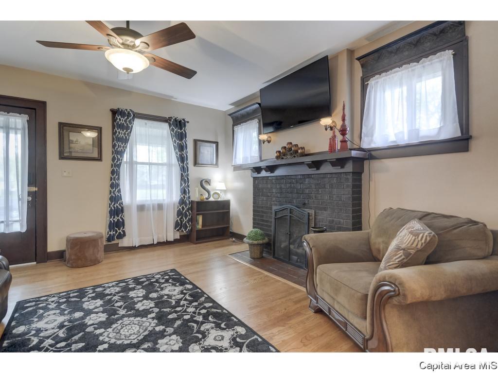 1441 North 3rd Street Springfield, IL 62702 - Photo 5 of 27