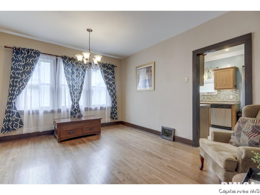 1441 North 3rd Street Springfield, IL 62702 - Photo 8 of 27