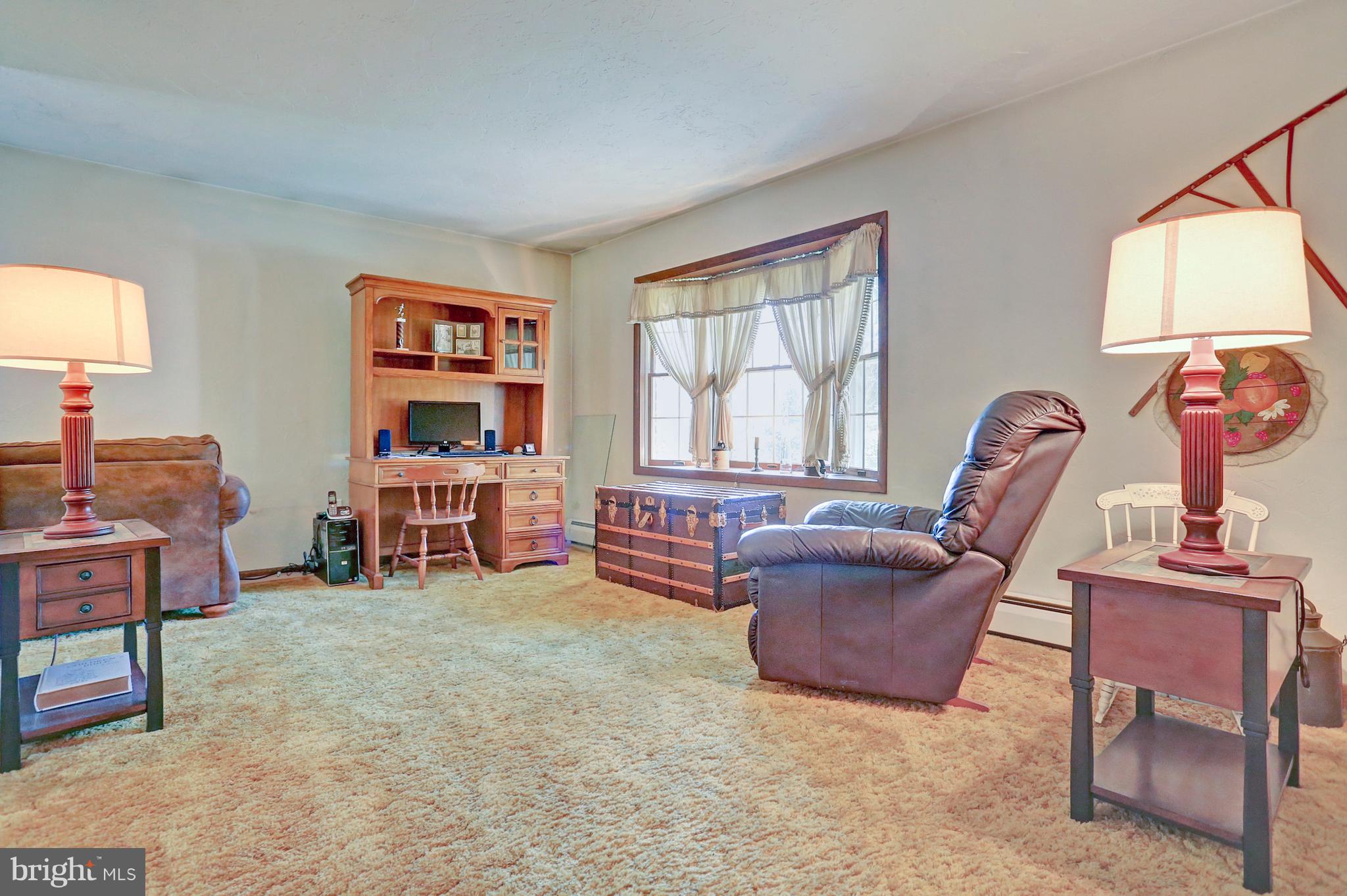 114 Iron Ridge Road Spring Grove, PA 17362 - Photo 7 of 34