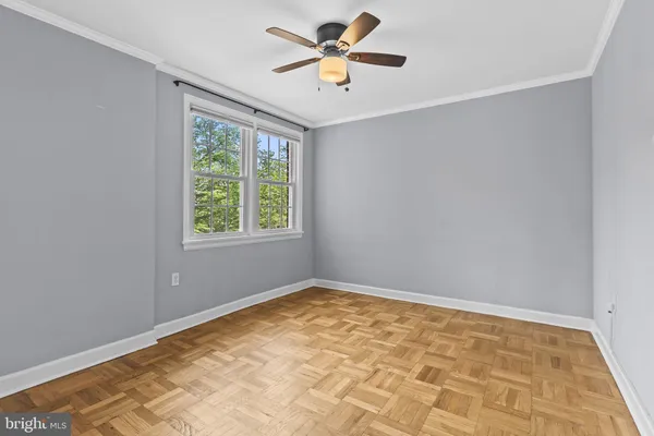 $2,328 | 6611 East Wakefield Drive, Unit B1, Alexandria, VA 22307