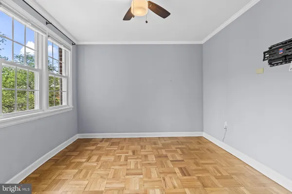 $2,328 | 6611 East Wakefield Drive, Unit B1, Alexandria, VA 22307