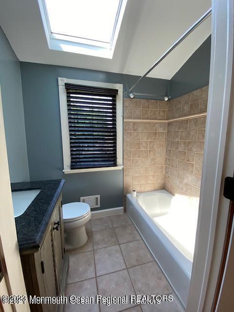 190 Oakwood Avenue West Long Branch, NJ 07764 - Photo 7 of 15 8