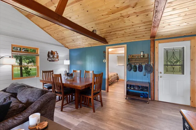 $239,900 | N9131 Parkway Road, Crivitz, WI 54114