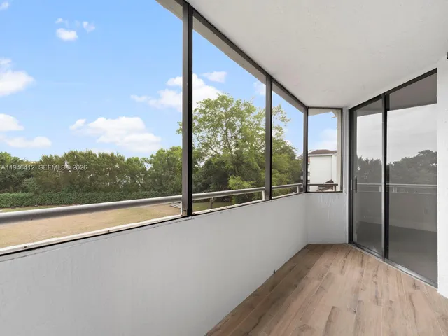 $309,000 | 8215 Southwest 152nd Avenue, Unit G308, Miami, FL 33193