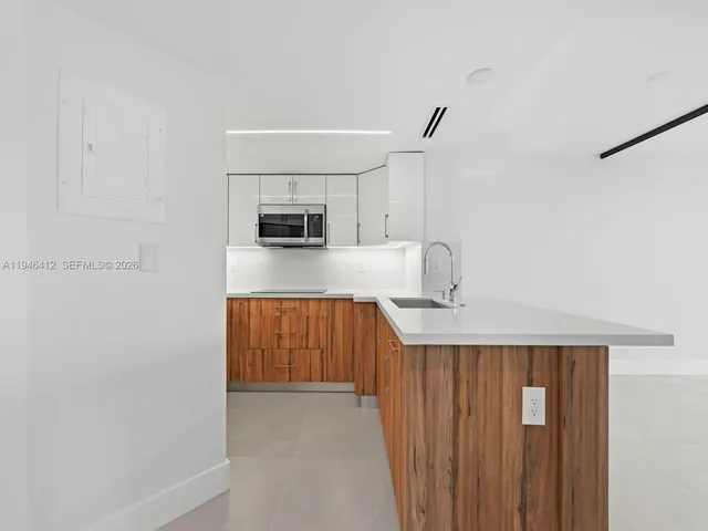 $309,000 | 8215 Southwest 152nd Avenue, Unit G308, Miami, FL 33193