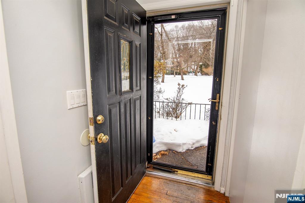 314 Valley Road Haworth, NJ 07641 - Photo 2 of 15